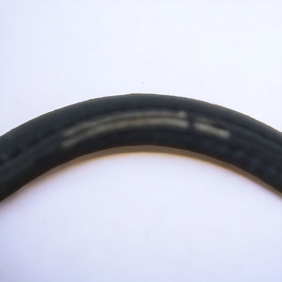 Guess 1981 White, Cream & Black Handbag / Shoulder Satchel / Purse With Adjustab - Picture 16 of 16